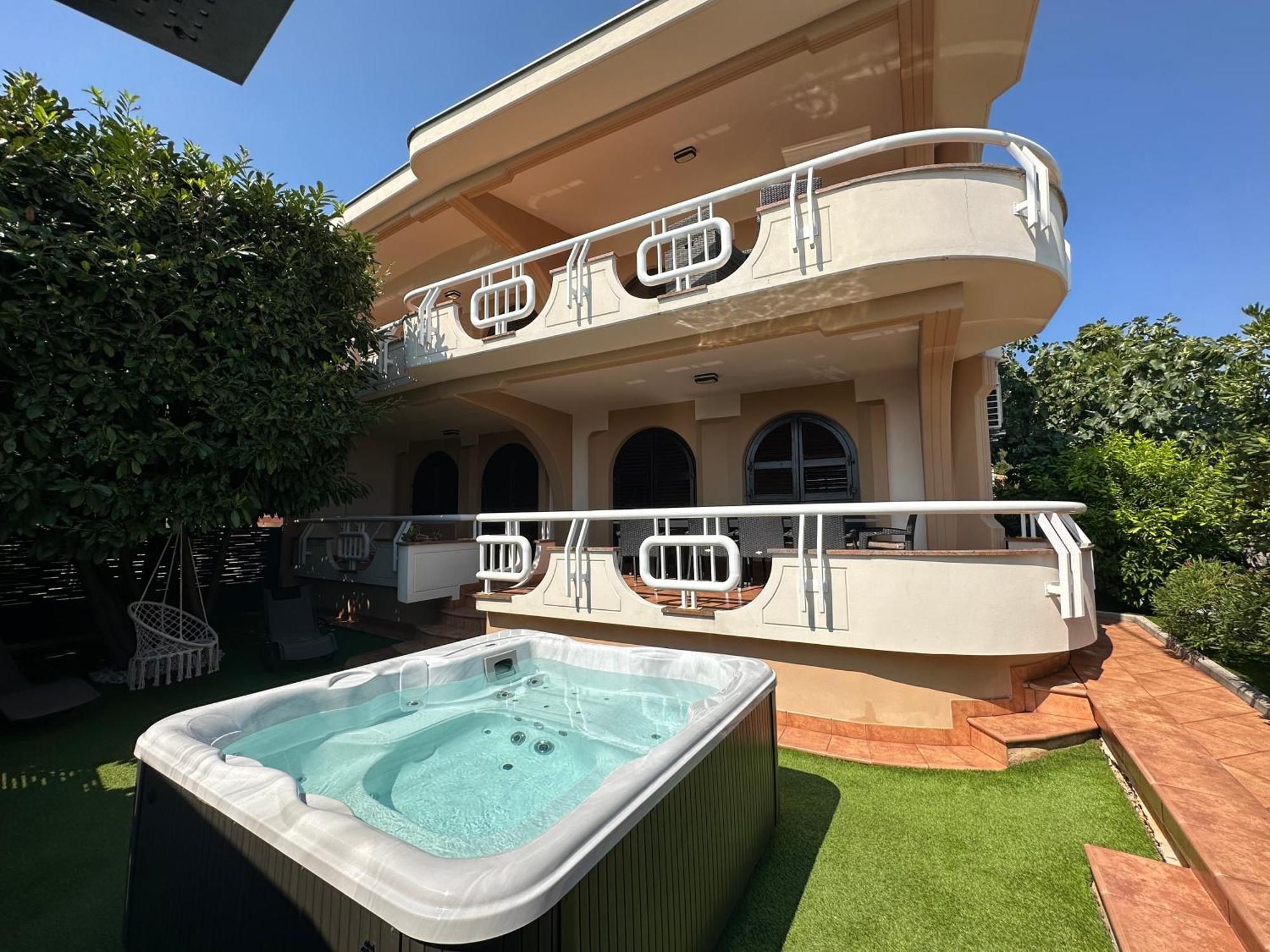 Villa Royale Krk 克尔克 外观 照片