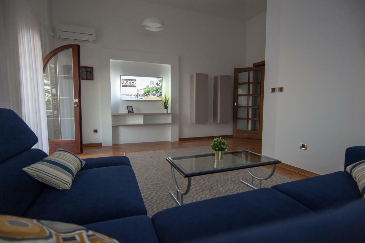 Villa Royale Krk 克尔克 外观 照片